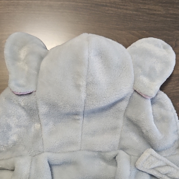Hudson Baby Elephant Hooded Baby Robe 0-9M Gray with Pink Bow - Picture 9 of 9